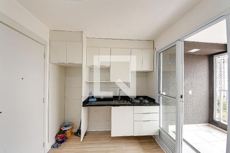 Sala e Cozinha de apartamento para alugar com 1 quarto, 31m² em Vila Santa Clara, São Paulo