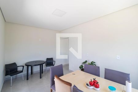 Salas de casa à venda com 2 quartos, 140m² em Jardim dos Oliveiras, Campinas
