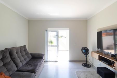 Salas de casa à venda com 2 quartos, 140m² em Jardim dos Oliveiras, Campinas