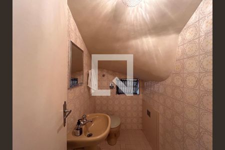 Lavabo de casa à venda com 3 quartos, 140m² em Vila Miriam, São Paulo