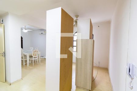 Sala de casa de condomínio à venda com 3 quartos, 117m² em Tristeza, Porto Alegre
