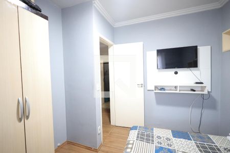 Quarto de apartamento para alugar com 3 quartos, 79m² em Vila Figueira, Suzano