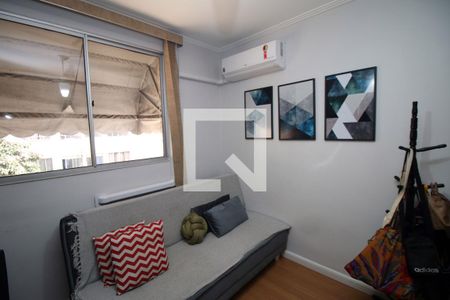 Quarto 1 de apartamento à venda com 2 quartos, 55m² em Vigário Geral, Rio de Janeiro