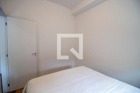 Quarto 1 de apartamento para alugar com 2 quartos, 51m² em Vila Butantã, São Paulo