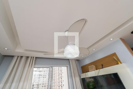 Sala de apartamento para alugar com 2 quartos, 47m² em Irajá, Rio de Janeiro