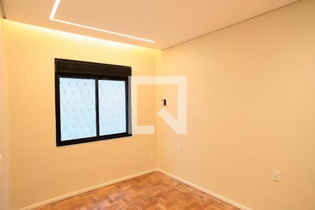 Quarto de apartamento para alugar com 3 quartos, 86m² em Santo Agostinho, Belo Horizonte