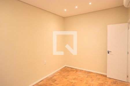 Quarto de apartamento para alugar com 3 quartos, 86m² em Santo Agostinho, Belo Horizonte