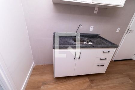 Sala/Cozinha de apartamento para alugar com 1 quarto, 25m² em Barra Funda, São Paulo
