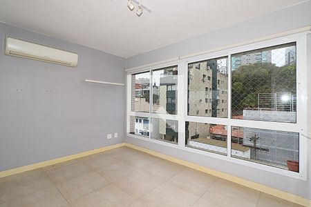 Sala de apartamento à venda com 2 quartos, 68m² em Auxiliadora, Porto Alegre