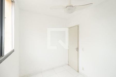 Quarto 2 de apartamento para alugar com 2 quartos, 43m² em Cosmos, Rio de Janeiro