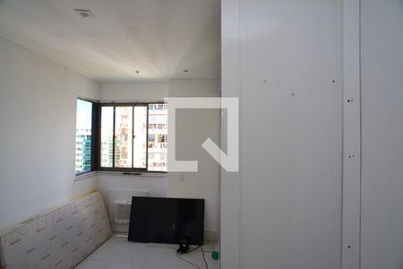 Suíte de apartamento para alugar com 2 quartos, 98m² em Barra da Tijuca, Rio de Janeiro