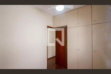 Casa à venda com 3 quartos, 220m² em Jardim Caravelas, São Paulo