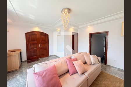 Sala de casa à venda com 3 quartos, 215m² em Jardim do Lago, Jundiaí