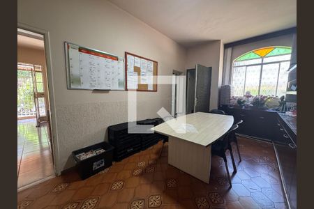 Casa à venda com 3 quartos, 280m² em Pedro Ii, Belo Horizonte