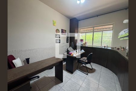Casa à venda com 3 quartos, 280m² em Pedro Ii, Belo Horizonte
