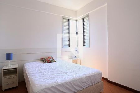 Suíte de apartamento para alugar com 1 quarto, 40m² em Funcionários, Belo Horizonte