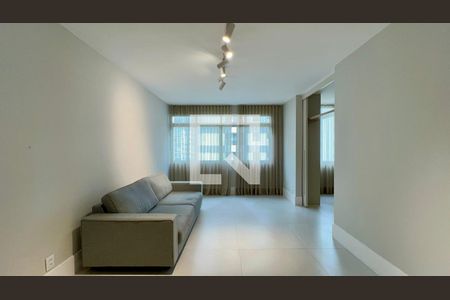 Sala de apartamento para alugar com 2 quartos, 126m² em Paraíso, São Paulo