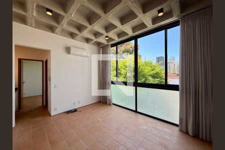 Sala de apartamento para alugar com 1 quarto, 35m² em Brooklin, São Paulo