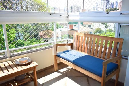 Sacada da Sala de apartamento à venda com 2 quartos, 75m² em Mirandópolis, São Paulo