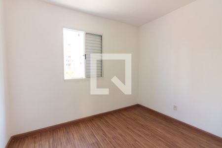 Quarto 2 de apartamento para alugar com 2 quartos, 44m² em Recanto das Rosas, Osasco