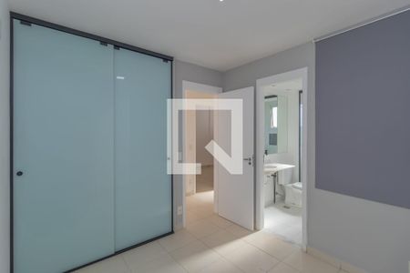 Suíte de apartamento à venda com 2 quartos, 60m² em Serrano, Belo Horizonte