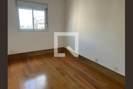 Quarto de apartamento para alugar com 3 quartos, 140m² em Vila Olímpia, São Paulo