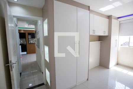 Quarto 1 de apartamento à venda com 2 quartos, 58m² em Taquara, Rio de Janeiro