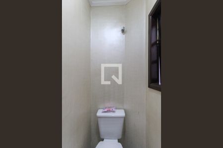 Lavabo de casa para alugar com 3 quartos, 120m² em Jardim Nossa Senhora do Carmo, São Paulo