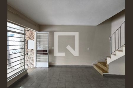 Sala de casa à venda com 2 quartos, 105m² em Vila São José, São Paulo