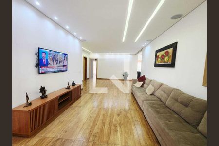 Sala de casa para alugar com 4 quartos, 384m² em Santa Cruz Industrial, Contagem