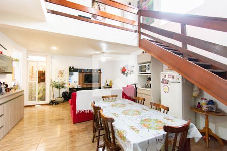 Sala de casa à venda com 4 quartos, 144m² em São José, Canoas