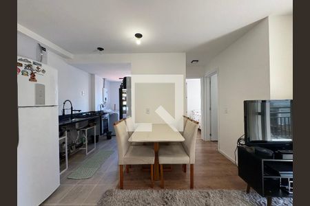 Sala de apartamento à venda com 2 quartos, 48m² em Campestre, Santo André