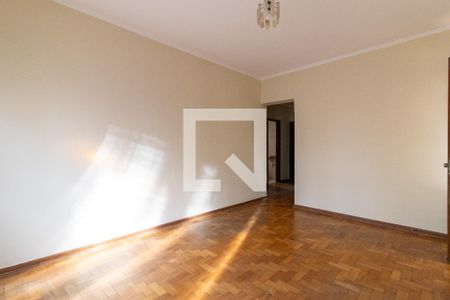 Sala de casa à venda com 3 quartos, 120m² em Parque São Quirino, Campinas
