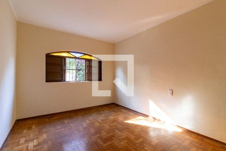 Quarto 1 de casa à venda com 3 quartos, 120m² em Parque São Quirino, Campinas