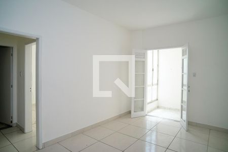 Sala de apartamento para alugar com 1 quarto, 55m² em Centro, Niterói