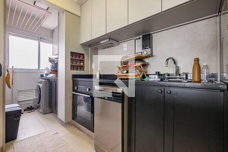 Sala/Cozinha de apartamento à venda com 1 quarto, 74m² em Sumaré, São Paulo