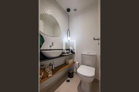 Lavabo de apartamento à venda com 1 quarto, 74m² em Sumaré, São Paulo