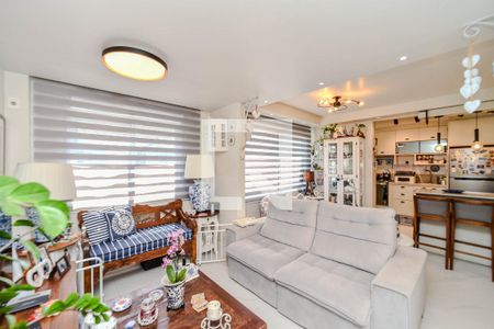 Sala de apartamento à venda com 2 quartos, 67m² em Passo D’areia, Porto Alegre