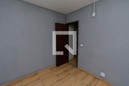 Quarto 2 de apartamento para alugar com 2 quartos, 45m² em Jardim Eldorado, Contagem