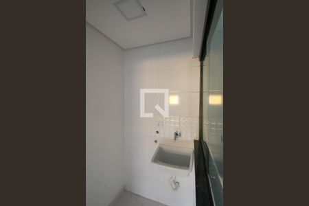 Sala/Cozinha de apartamento para alugar com 2 quartos, 43m² em Vila Ema, São Paulo