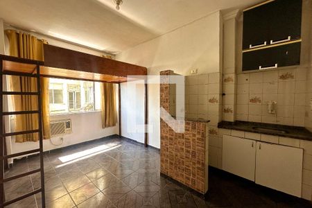 Sala/Quarto de kitnet/studio à venda com 1 quarto, 20m² em Centro, Rio de Janeiro