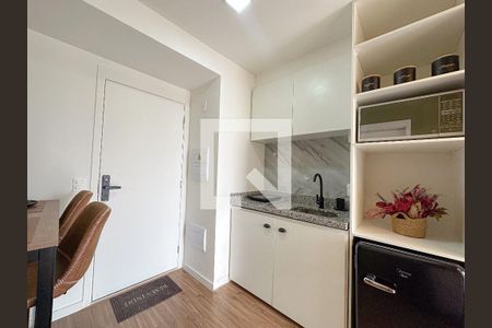 Sala/Cozinha de apartamento para alugar com 1 quarto, 32m² em Pompeia, São Paulo