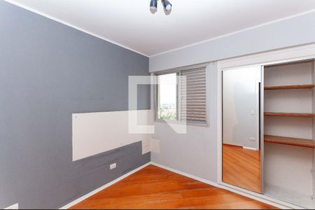 Quarto 1 de apartamento para alugar com 2 quartos, 49m² em Lapa, São Paulo