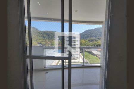 Varanda de apartamento para alugar com 1 quarto, 48m² em Vargem Pequena, Rio de Janeiro