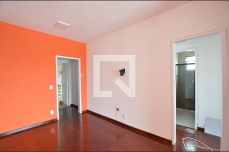 Sala de apartamento para alugar com 2 quartos, 73m² em Vila Valqueire, Rio de Janeiro