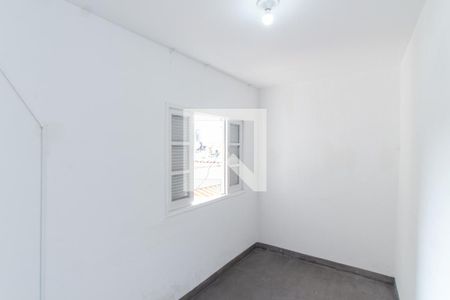 Quarto 1 de casa para alugar com 2 quartos, 65m² em Vila Gustavo, São Paulo