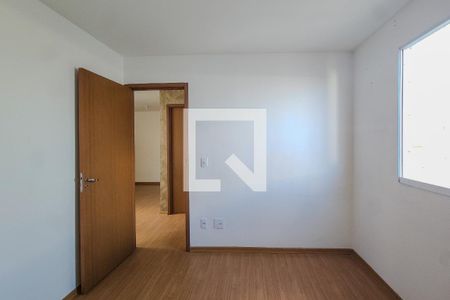 Quarto 1 de apartamento para alugar com 2 quartos, 43m² em Jardim das Margaridas, Salvador