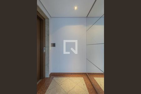 Apartamento à venda com 4 quartos, 226m² em Vila Suzana, São Paulo