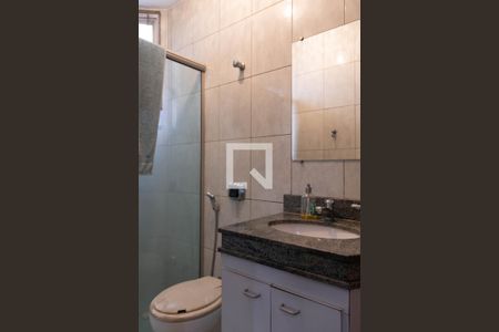 Banheiro da Suíte de apartamento à venda com 4 quartos, 150m² em Carlos Prates, Belo Horizonte