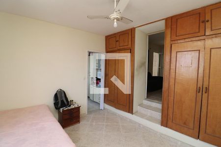 Quarto de casa para alugar com 3 quartos, 90m² em Jardim Carioca, Rio de Janeiro